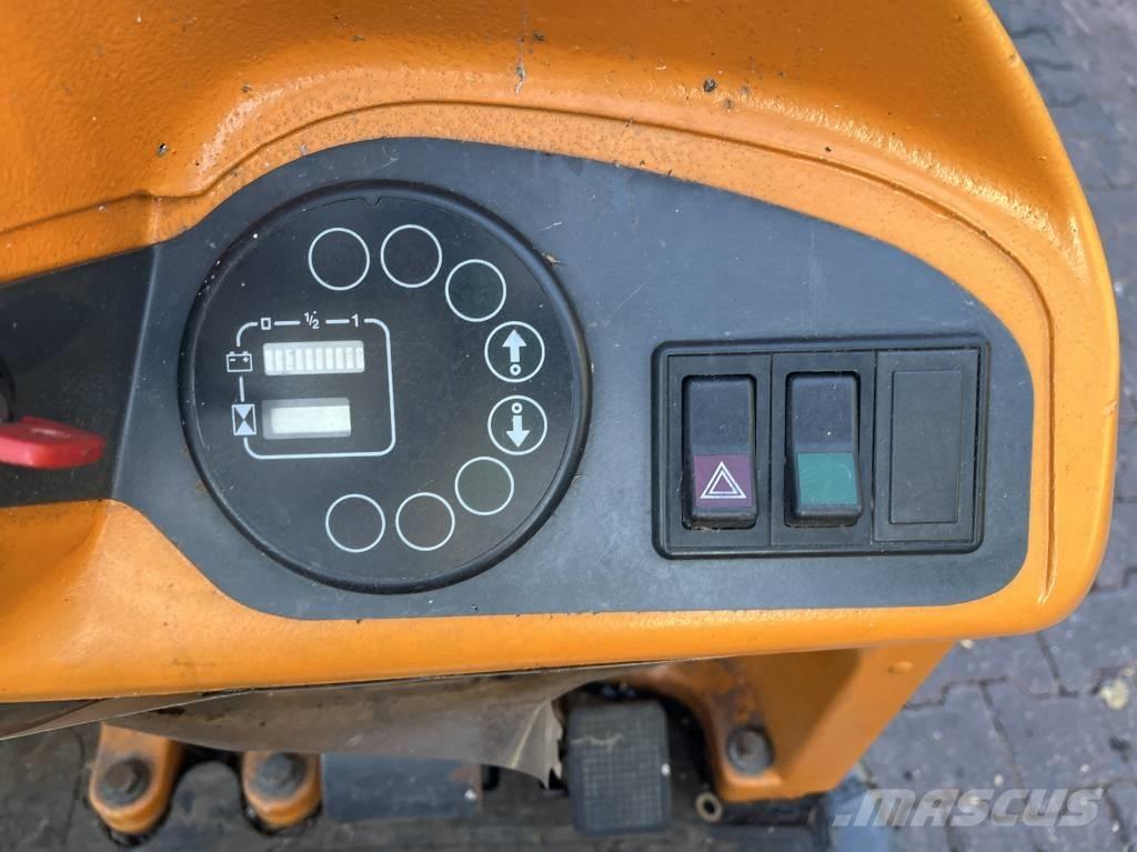 Still R06    V-4254 견인 트럭