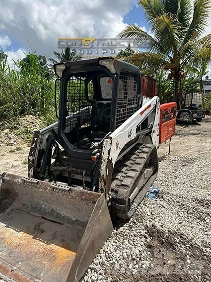 Bobcat T 450  스키드로더