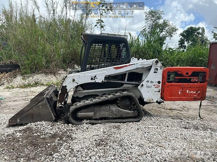 Bobcat T 450  스키드로더