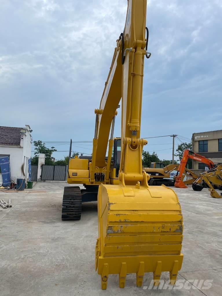 Komatsu pc220-7 대형 굴삭기 29톤 이상