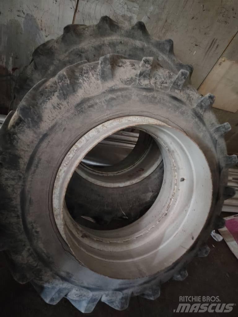 Raju 18.4R38 타이어, 휠 및 림