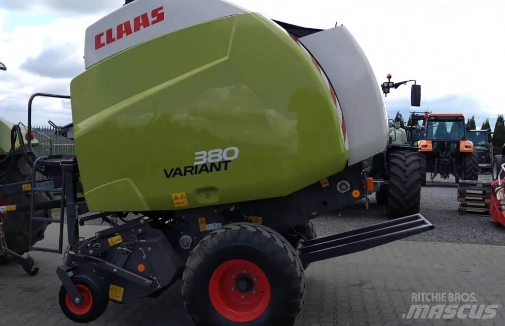CLAAS Variant 380 원형 곤포기