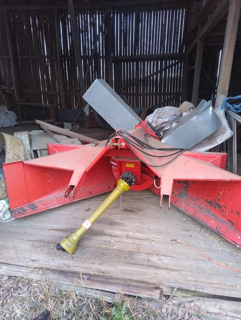 Esko 250 H 제설기