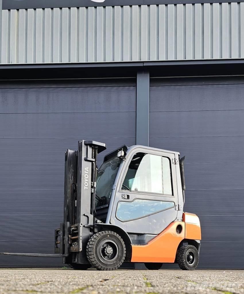 Toyota 02-8FDF25 LPG 지게차
