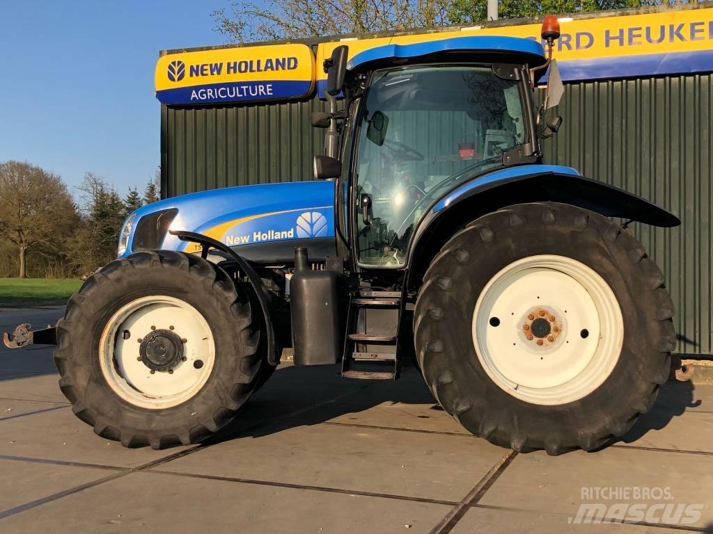 New Holland TS 125 A 트랙터