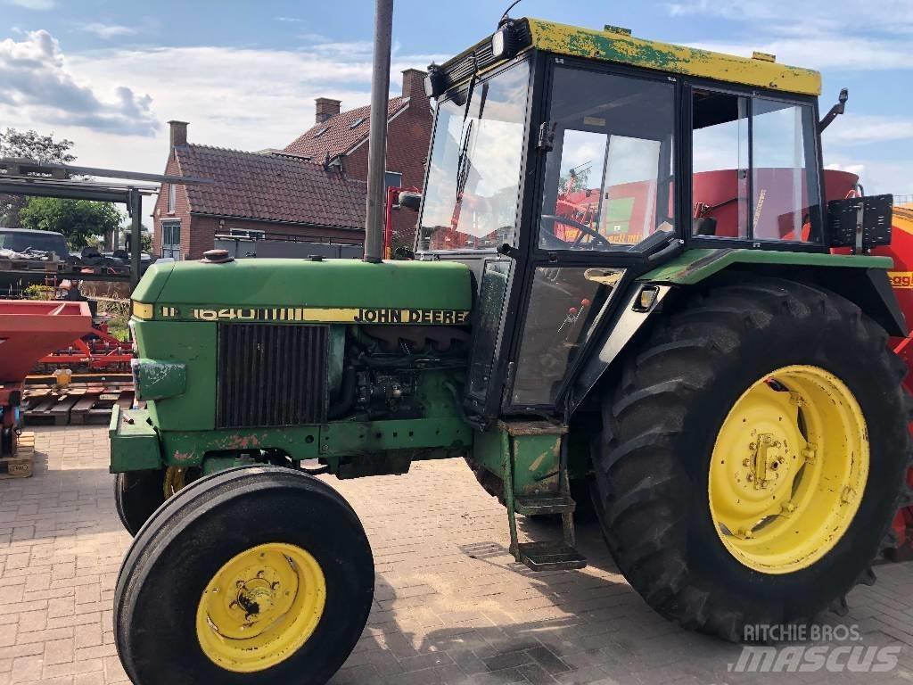 John Deere 1640 트랙터