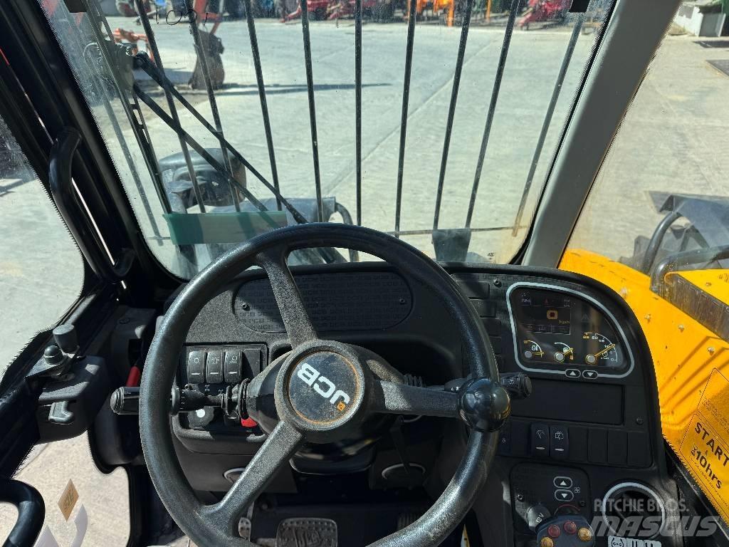 JCB 535-95 텔러 핸들러