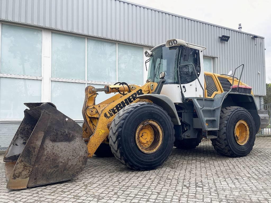 Liebherr L550  휠로우더
