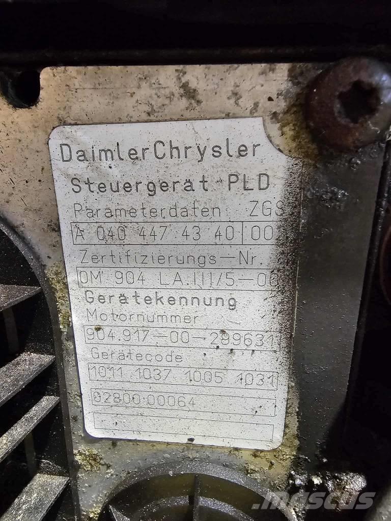 Mercedes-Benz LA904 엔진