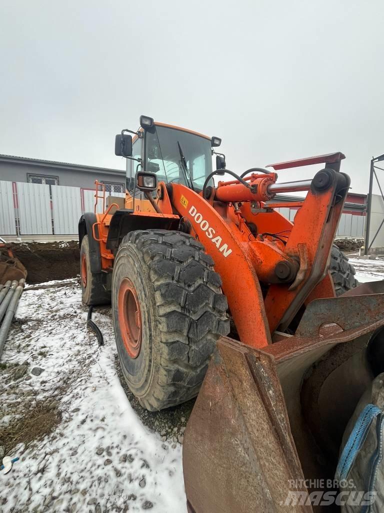 Doosan DL 400  휠로우더
