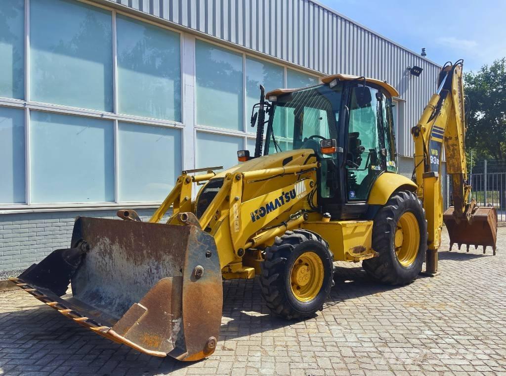 Komatsu WB 93 R-5 백호로더