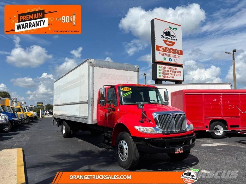 International 4300 탑차 트럭