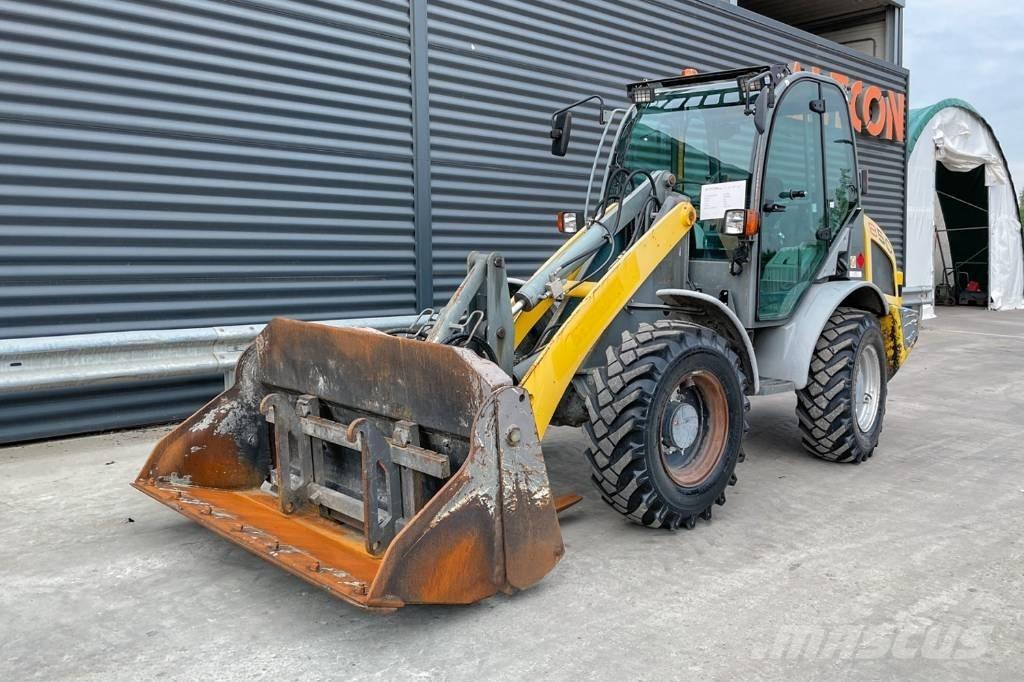 Kramer 346  휠로우더