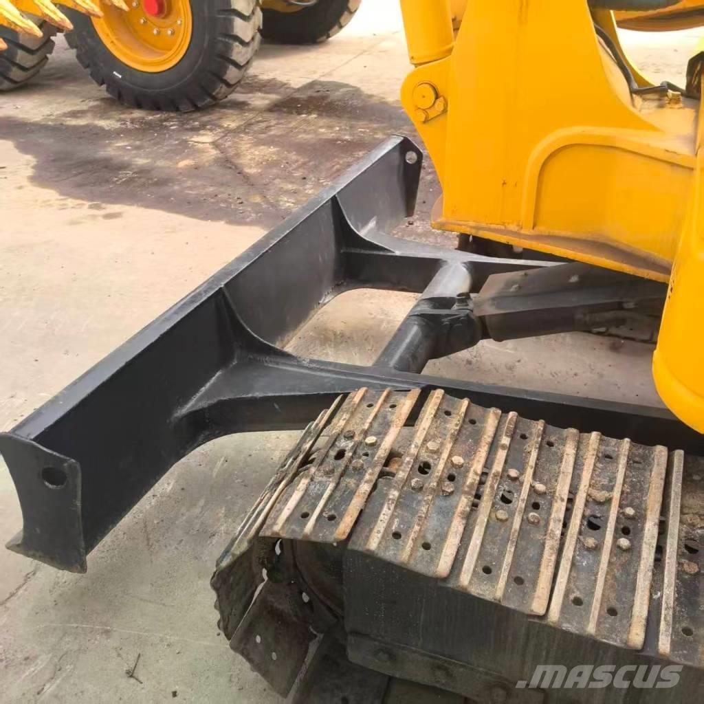 Komatsu PC 55 MR-3 소형 굴삭기 7톤 미만