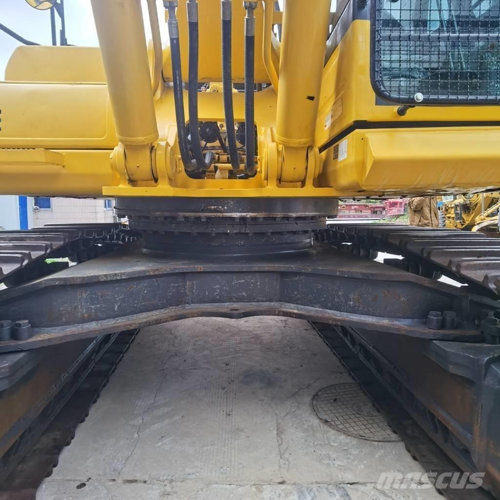 Komatsu PC 450-8 대형 굴삭기 29톤 이상