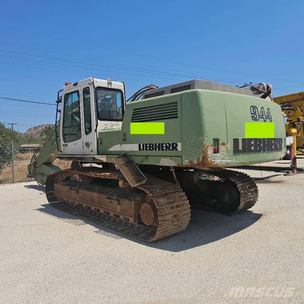 Liebherr 944 대형 굴삭기 29톤 이상