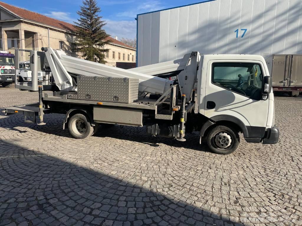 VERSALIFT VTX-240 트럭 탑재 고소작업대