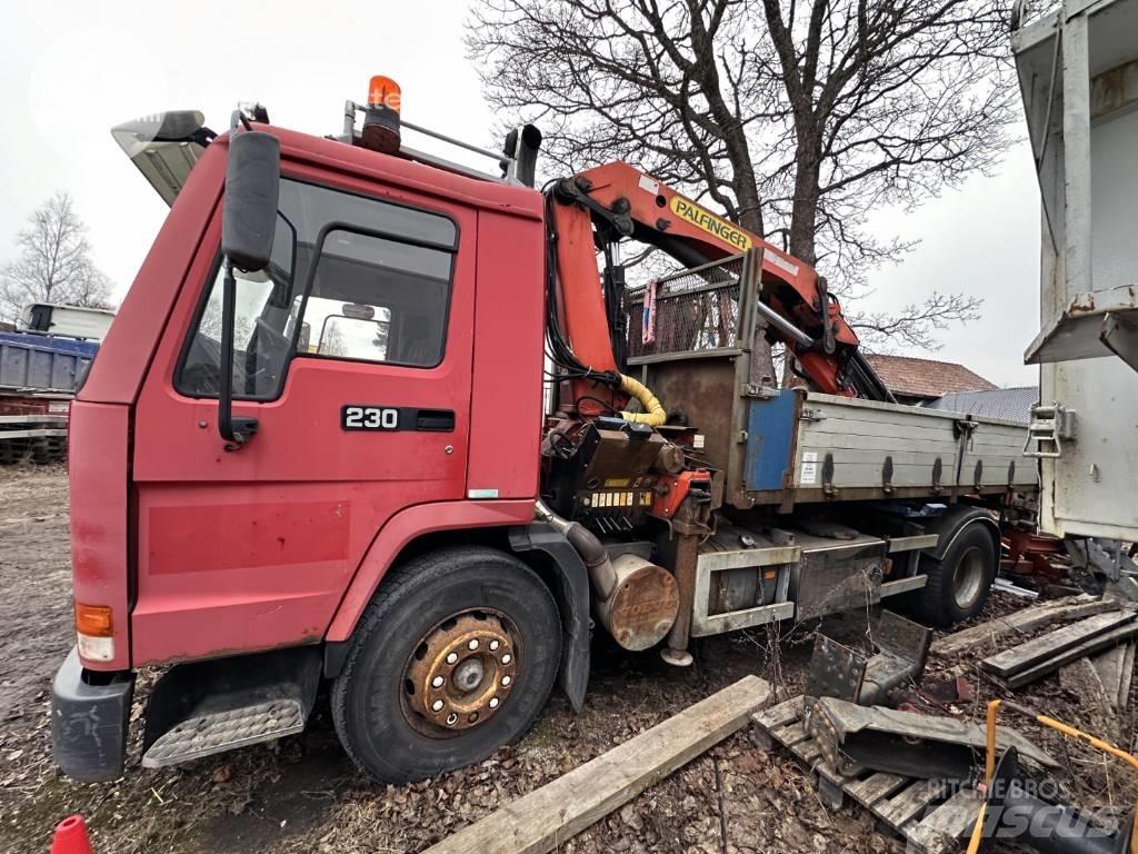 Volvo FL7 크레인 트럭