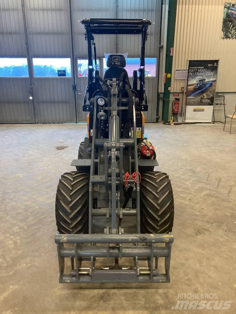 GiANT G1500 미니 로더