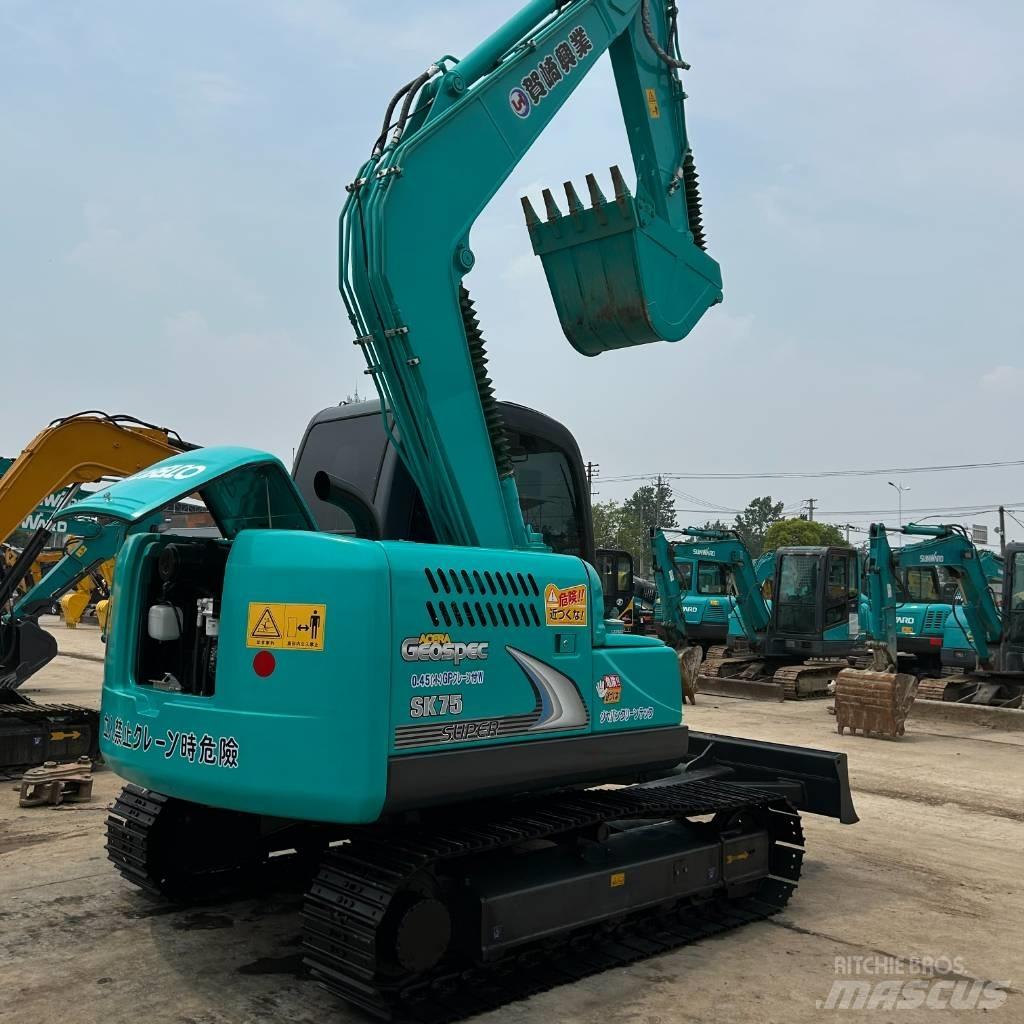 Kobelco 75 대형 굴삭기 29톤 이상