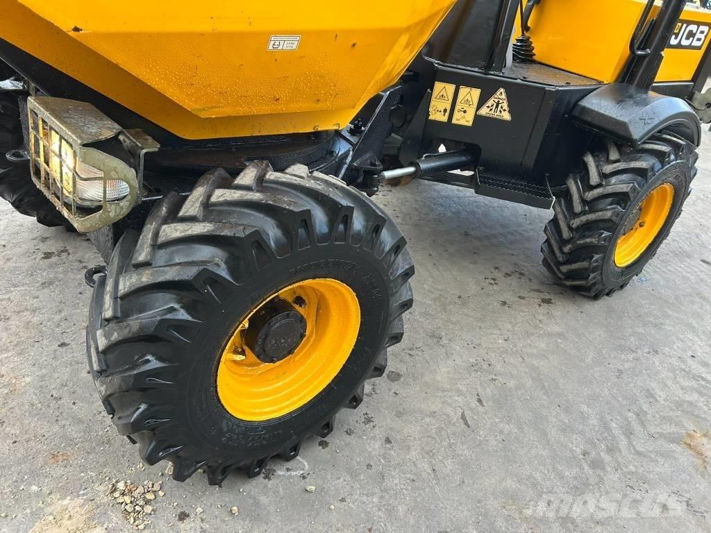 JCB 3T-ST 건설현장 덤프트럭