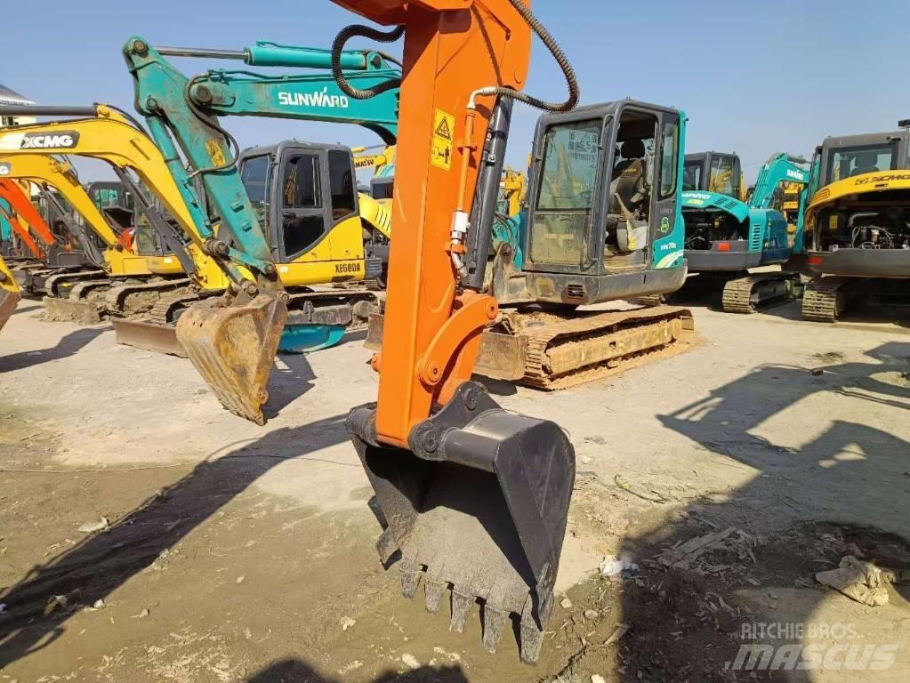 Hitachi ZX 55 소형 굴삭기 7톤 미만