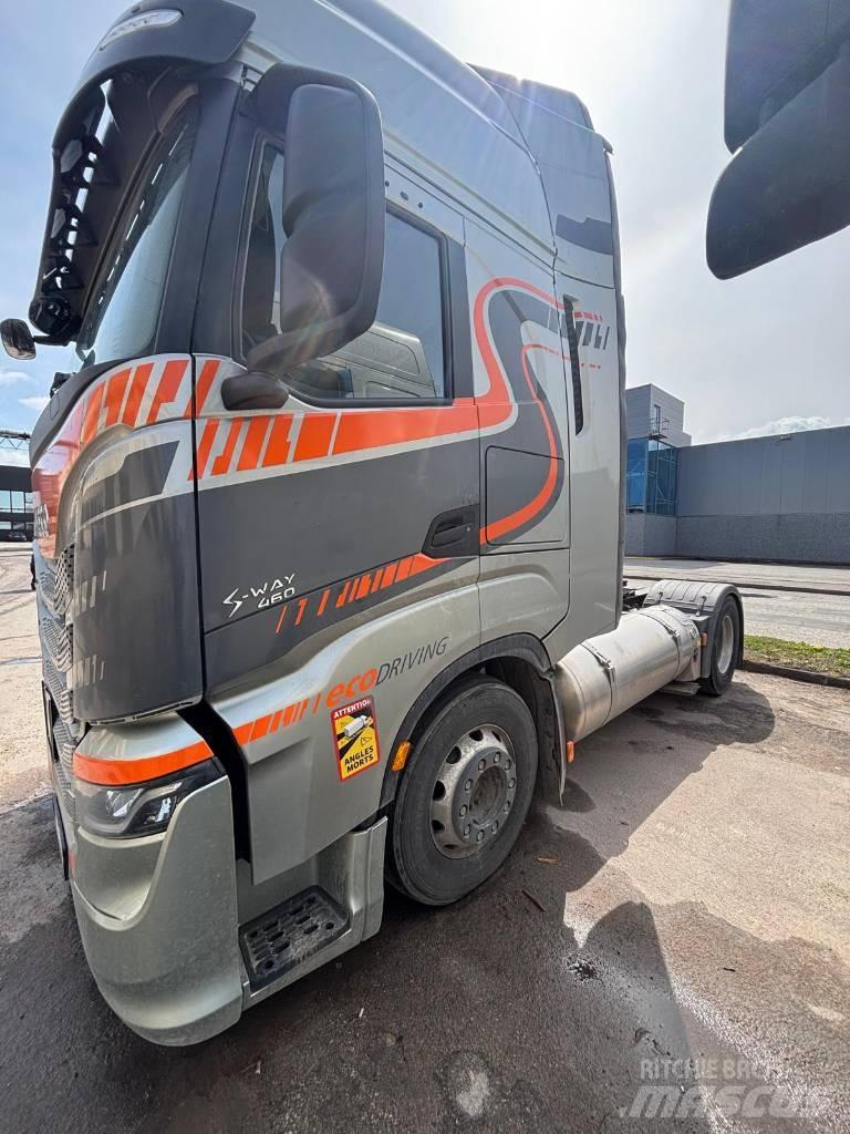 Iveco S-Way 460 LNG 트랙터 유닛