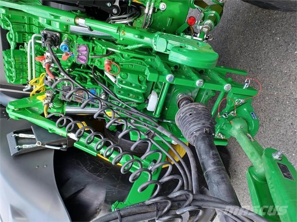 John Deere C441R 원형 곤포기