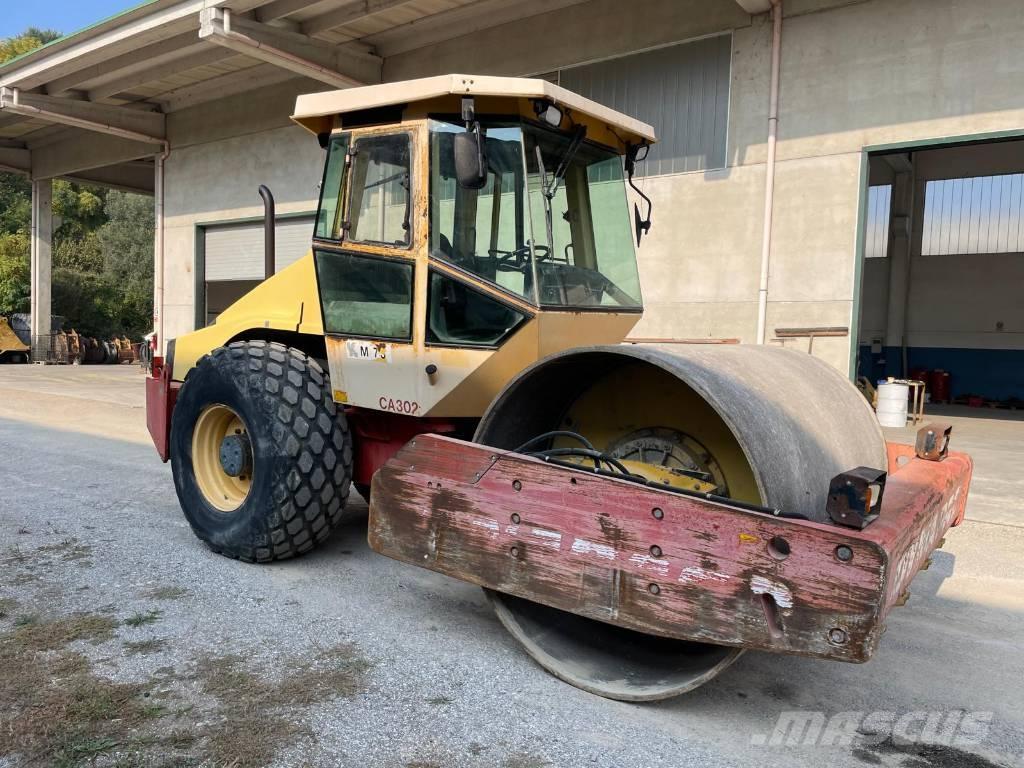 Dynapac CA 302 D 싱글 드럼 롤러