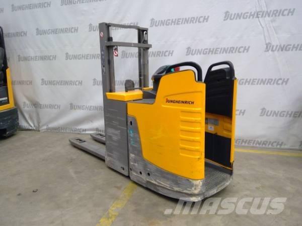 Jungheinrich ERD 220 보행식 리치 지게차