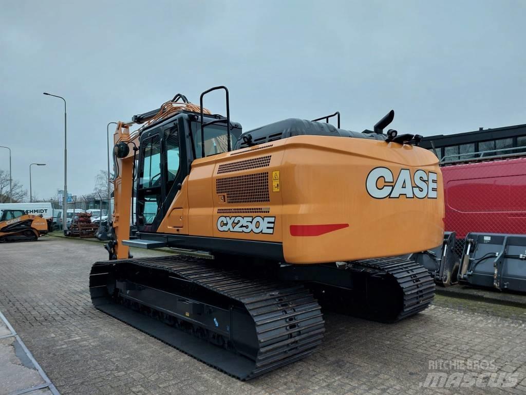 CASE CX250E 대형 굴삭기 29톤 이상