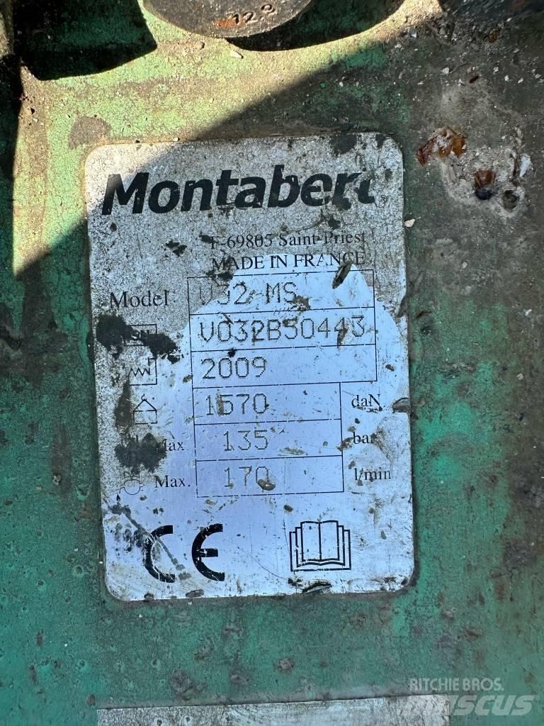 Montabert V 32 브레이커