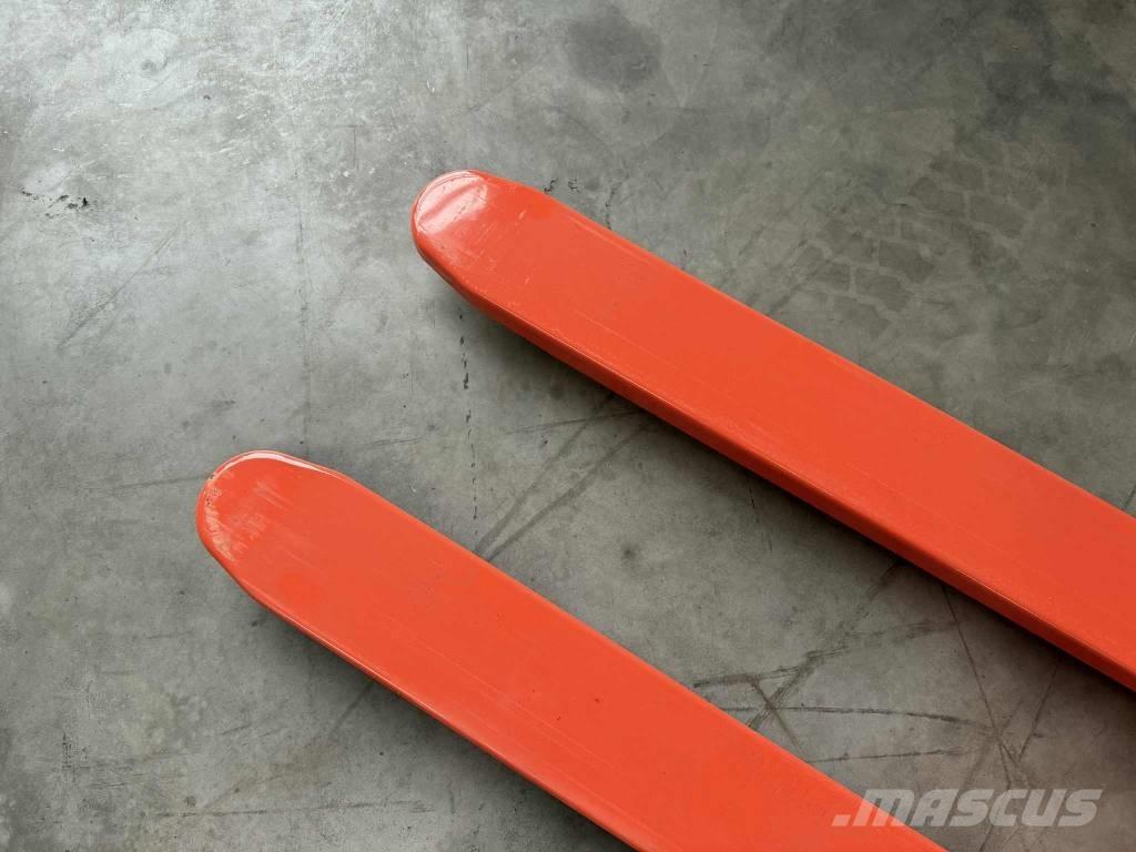 Toyota HHM 100 핸드파레트 트럭