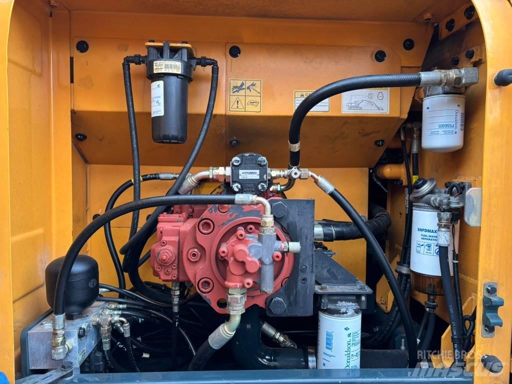 Hyundai 220LC-9A 대형 굴삭기 29톤 이상