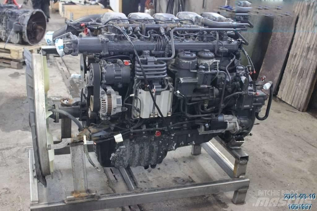 Scania P 320 B 엔진