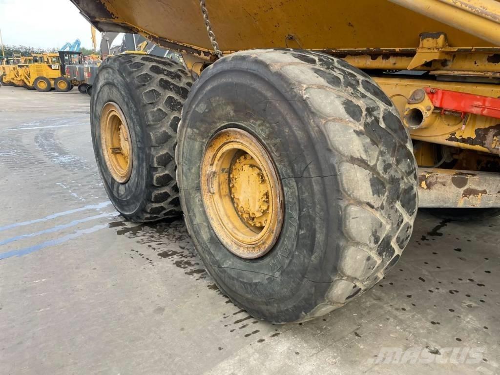 CAT 735 연결식 홀러