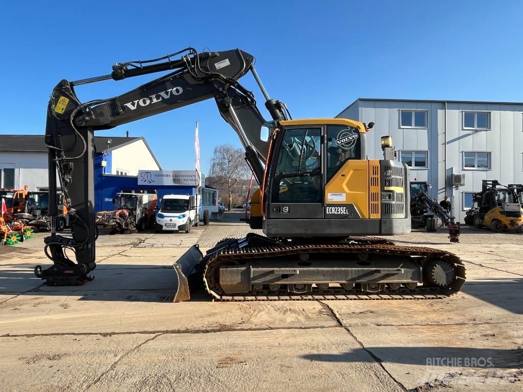 Volvo ECR235EL 대형 굴삭기 29톤 이상