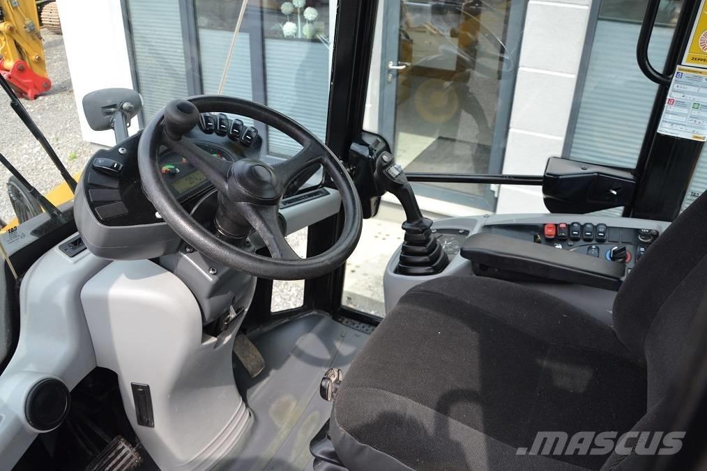 CAT 908 M  휠로우더