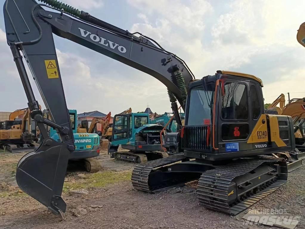 Volvo EC 140 대형 굴삭기 29톤 이상