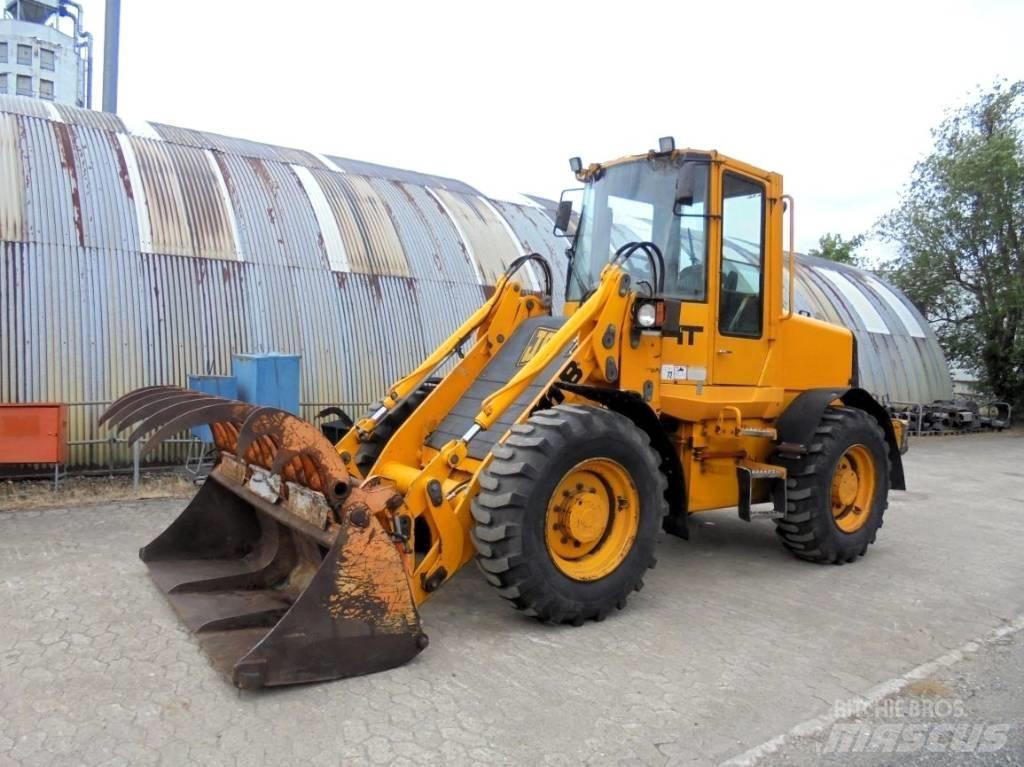 JCB 411 B HT  휠로우더