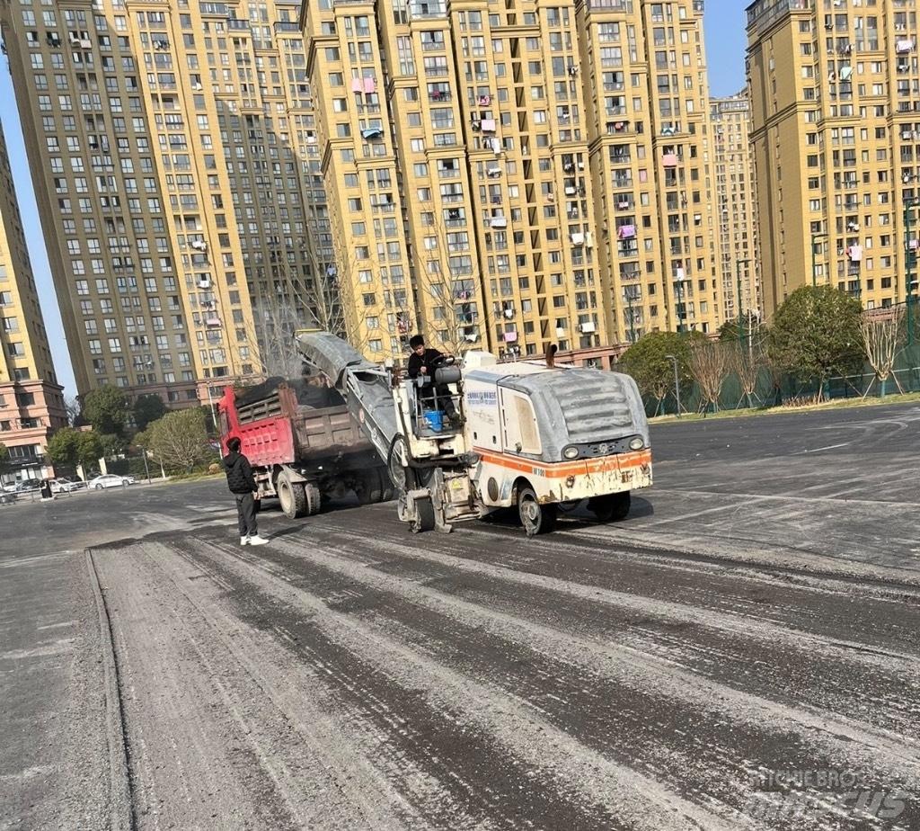 Wirtgen W100H 아스팔트 콜드 밀링 기계