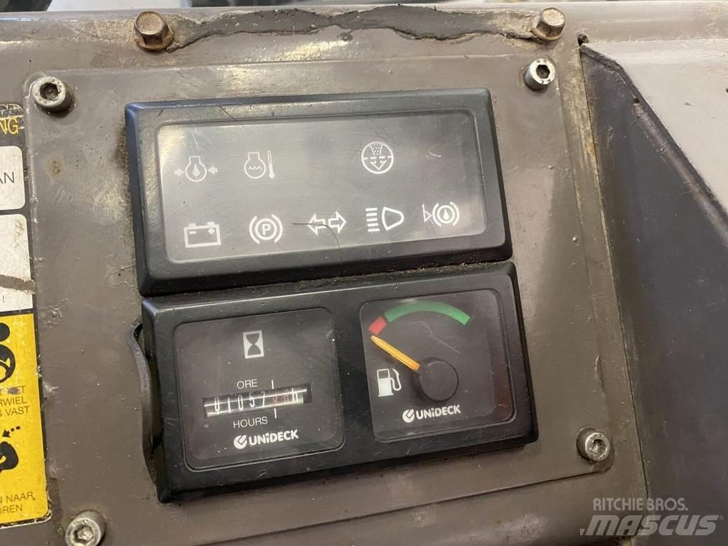Manitou MSI30D 험지용 트럭