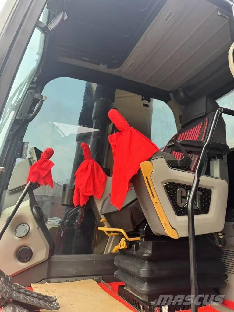 CAT 320 GC 대형 굴삭기 29톤 이상