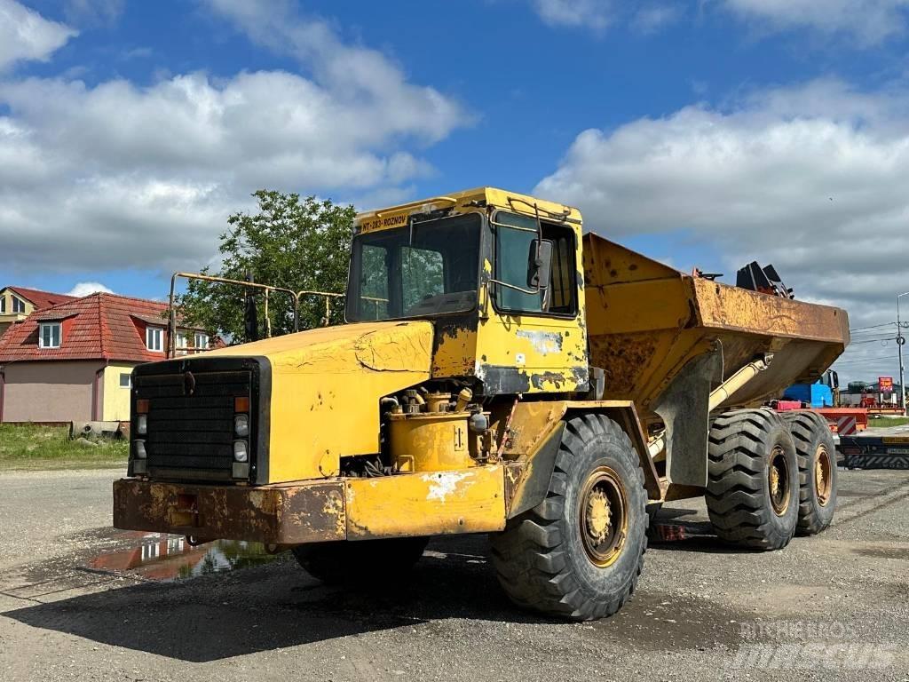 CAT D 300 E 연결식 홀러