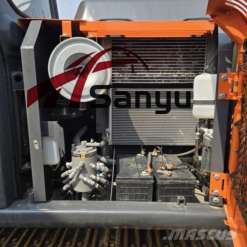 Hitachi ZX 120 대형 굴삭기 29톤 이상