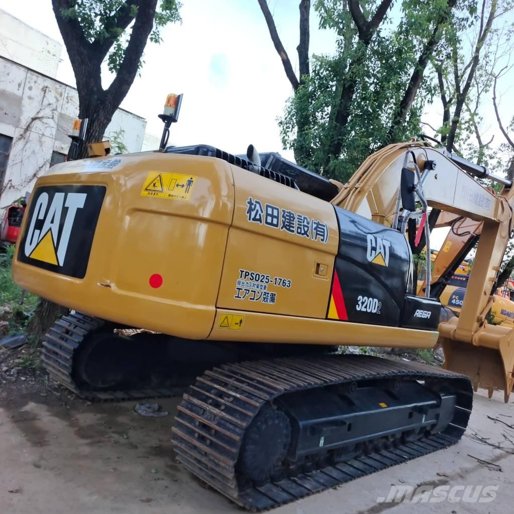 CAT 320 D 대형 굴삭기 29톤 이상