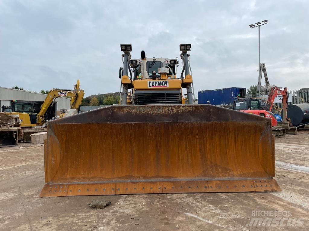 Liebherr PR 746 크롤러 도저