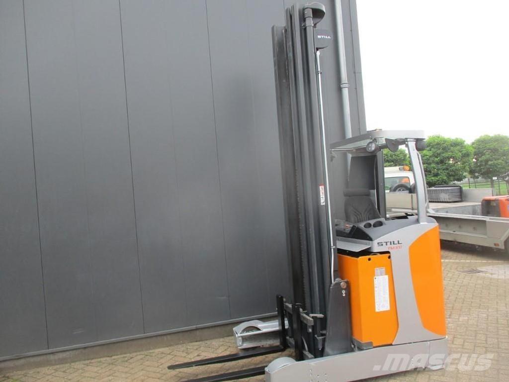 Still FM-X17 리치 트럭