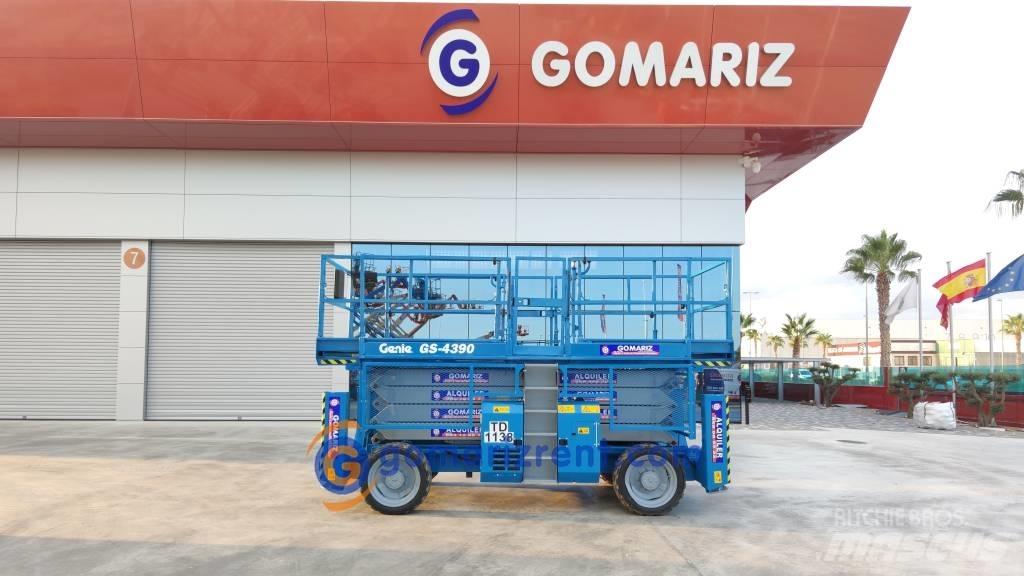 Genie GS 4390 가위형 리프트