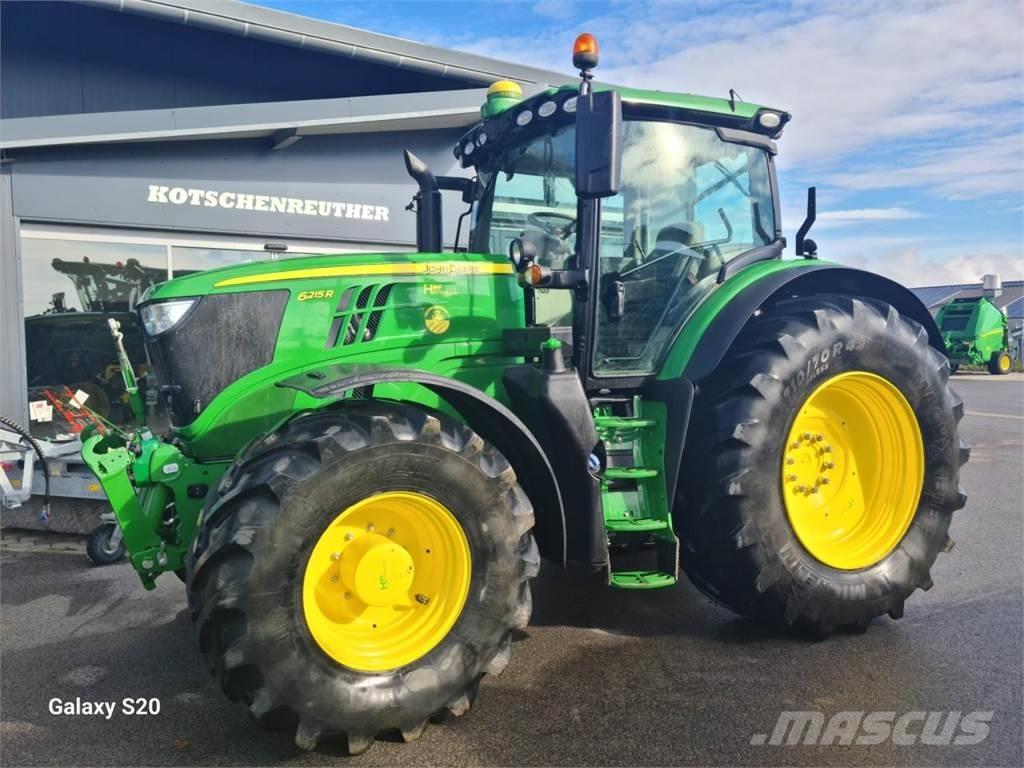 John Deere 6215R 트랙터